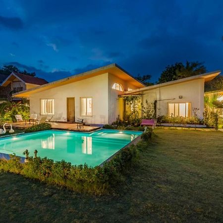 Saffronstays Roselle, Malavli - Pet-Friendly Pool Villa With Modern Interiors Лонавала Екстериор снимка