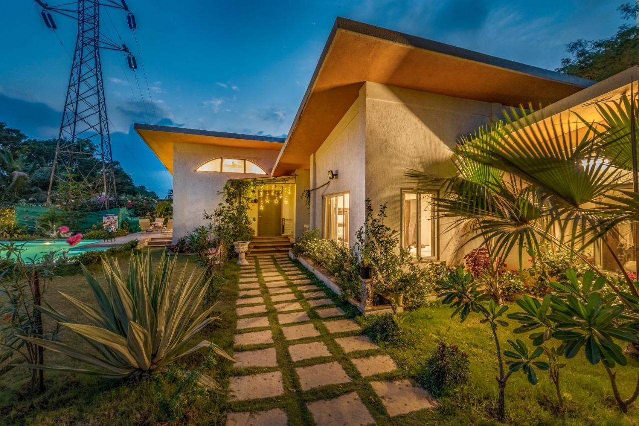Saffronstays Roselle, Malavli - Pet-Friendly Pool Villa With Modern Interiors Лонавала Екстериор снимка