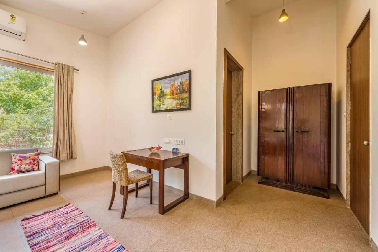 Saffronstays Roselle, Malavli - Pet-Friendly Pool Villa With Modern Interiors Лонавала Екстериор снимка