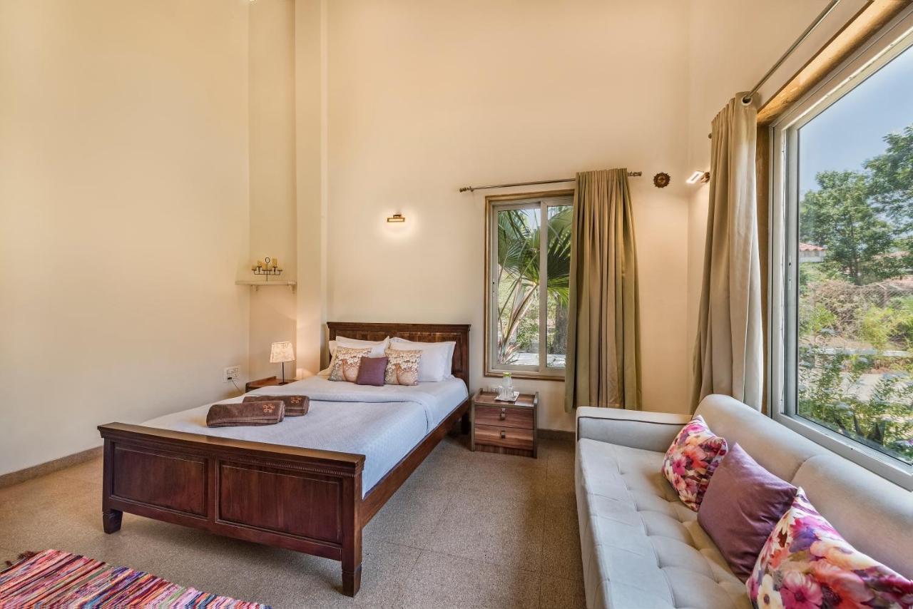 Saffronstays Roselle, Malavli - Pet-Friendly Pool Villa With Modern Interiors Лонавала Екстериор снимка
